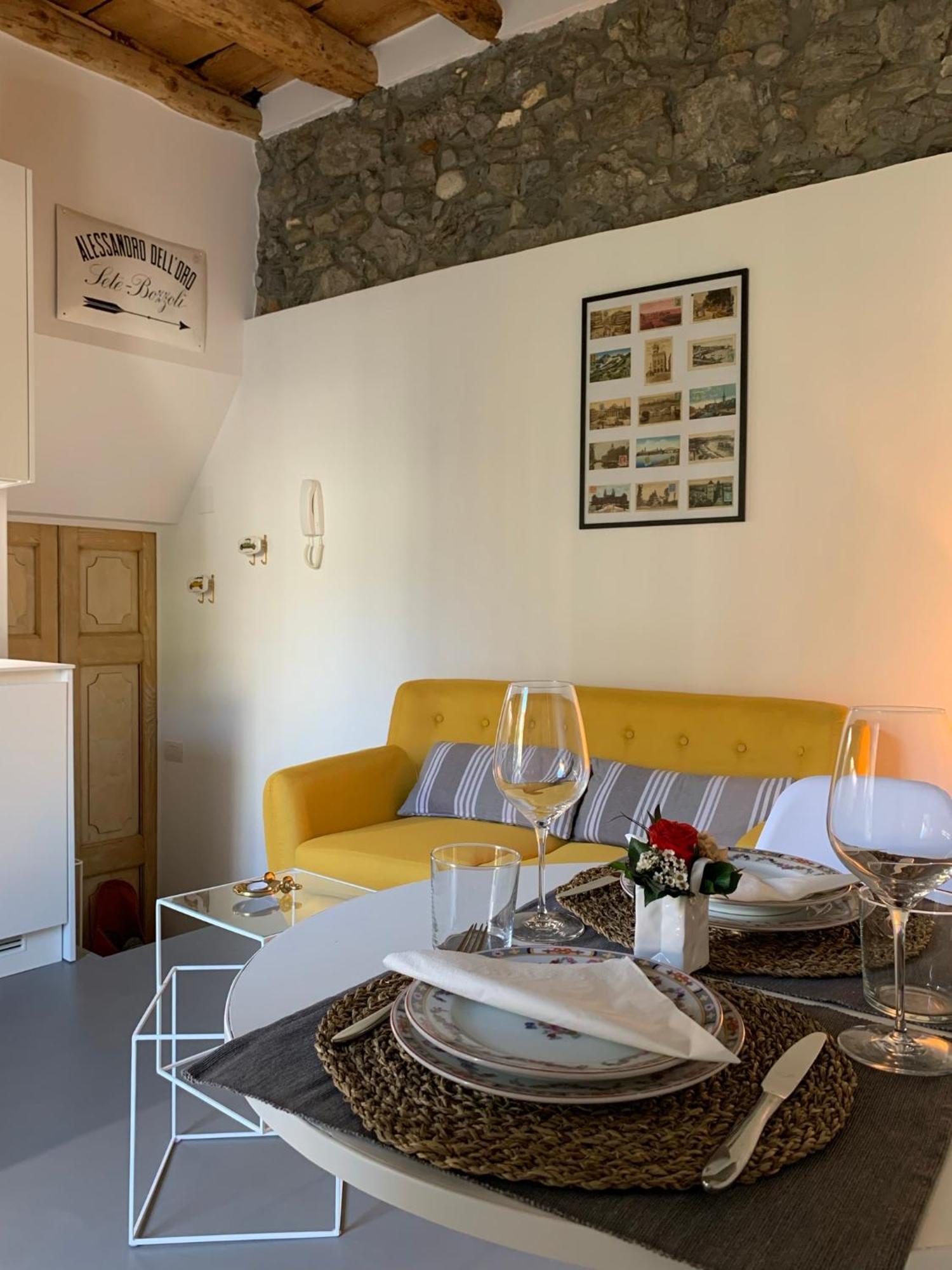 Villa Paola - Holiday Apartment - Menaggio, Lago Di Como Exteriör bild